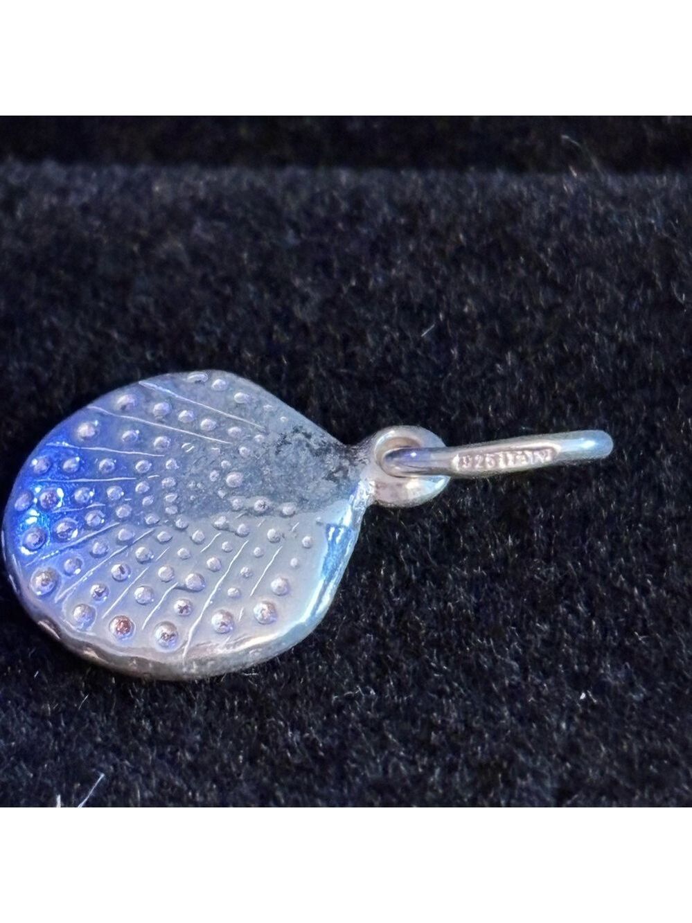 NWOT 925 Silver Shell Pendant Charm